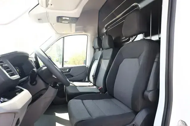 Neu VW Crafter 177 PS (130 kW) 2026 Candyweiß candyweiß Van