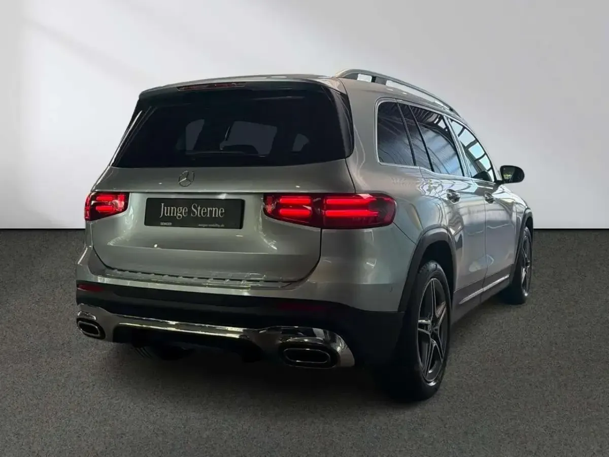 Gebraucht Mercedes GLB220 Premium 190 PS (139 kW) 2025 Hightechsilber SUV