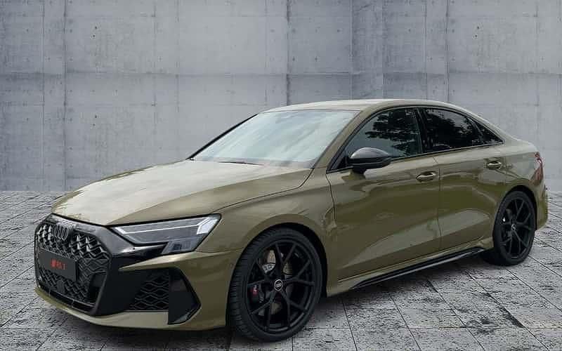 Grün Neu 2025 Audi RS3 Advanced Kleinwagen | 76.950 € - Bild 1/4