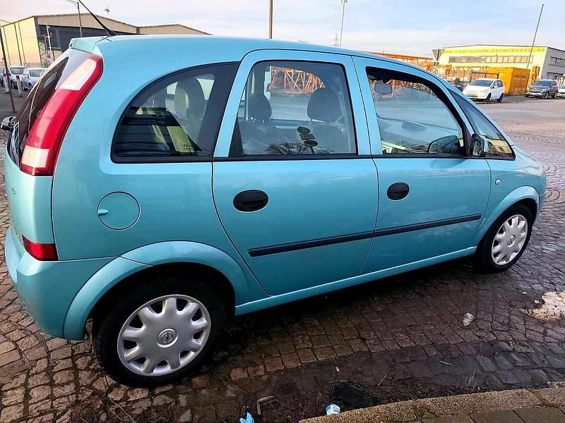 Gebraucht Opel Meriva 90 PS (66 kW) 2004 Andere farben Van / Kleinbus
