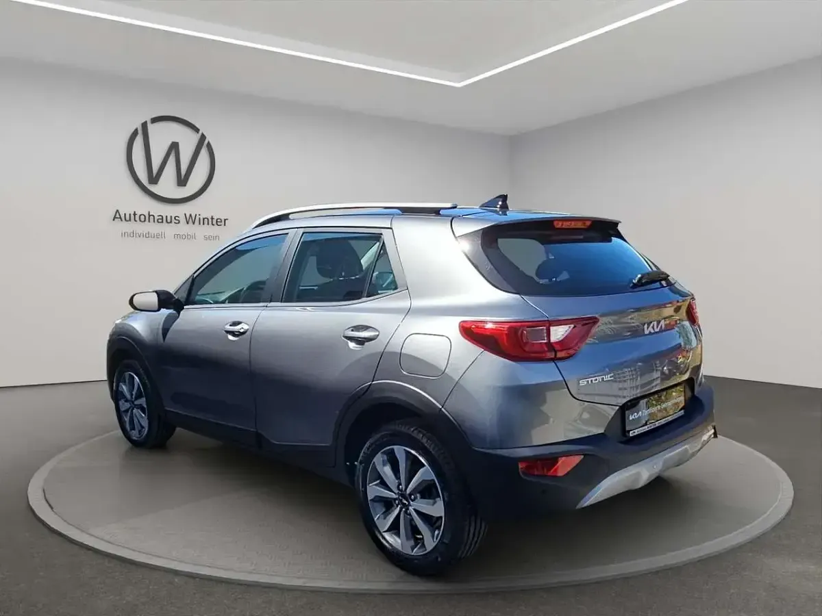 Brugt Kia Stonic Vision 101 HK (74 kW) 2024 Grå SUV