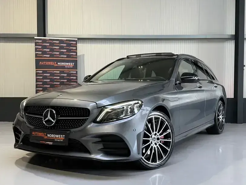 Gebraucht Mercedes C300 AMG line 245 PS (180 kW) 2019 Silber Kombi