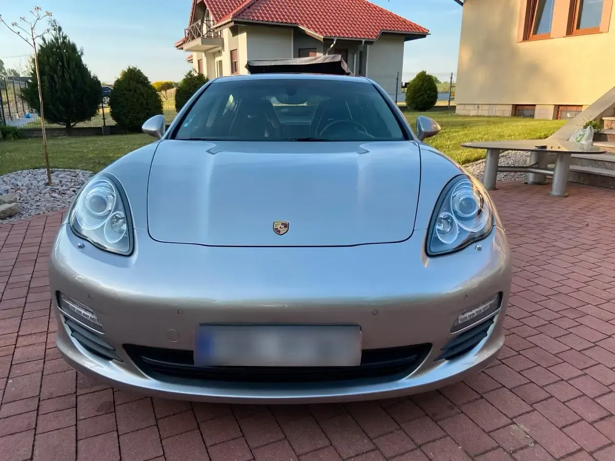 Gebraucht Porsche Panamera 380 PS (279 kW) 2012 Andere farben Kleinwagen