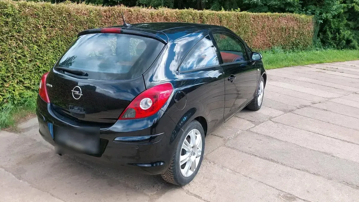 Gebraucht Opel Corsa 90 PS (66 kW) 2008 Schwarz Kleinwagen