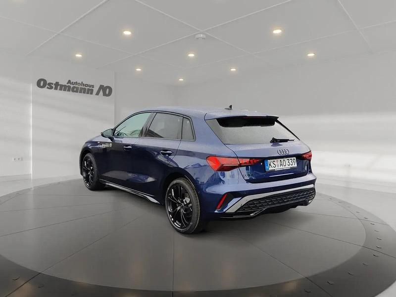 Gebraucht Audi A3 S-Line 150 PS (110 kW) 2026 Navarrablau metallic Limousine