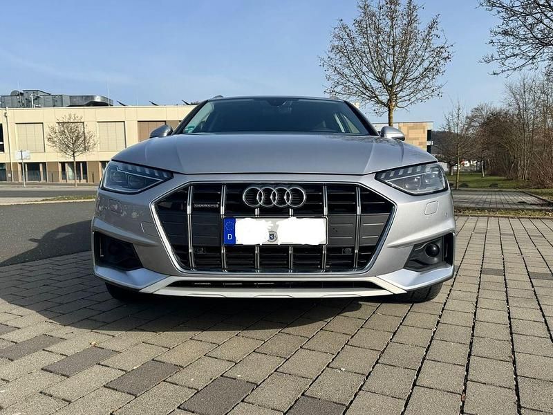 Gebraucht Audi A4 Allroad Ambiente 231 PS (169 kW) 2020 Silber Kombi
