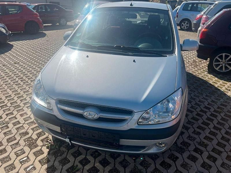 Silber Gebraucht 2007 Hyundai Getz Kleinwagen | 990 € (Superpreis) - Bild 1/4