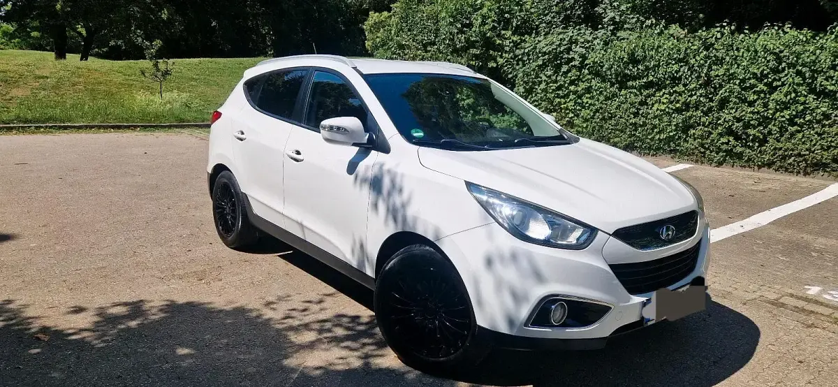 Gebraucht Hyundai ix35 Style 136 PS (100 kW) 2013 Weiß SUV