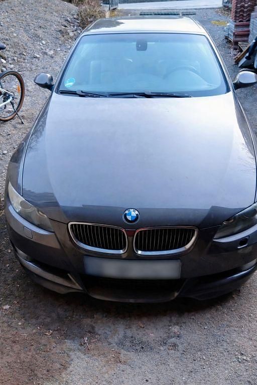 Gebraucht BMW 330 Cabriolet Performance 231 PS (169 kW) 2009 Grau Cabrio