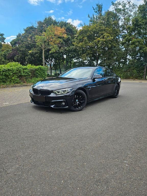 Schwarz Gebraucht 2021 BMW 420 M Sport Coupé | 30.500 € (Guter Preis) - Bild 1/4