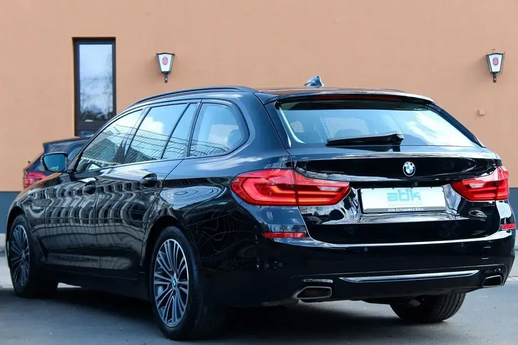Gebraucht BMW 540 Sport Line 340 PS (250 kW) 2019 Schwarz Limousine