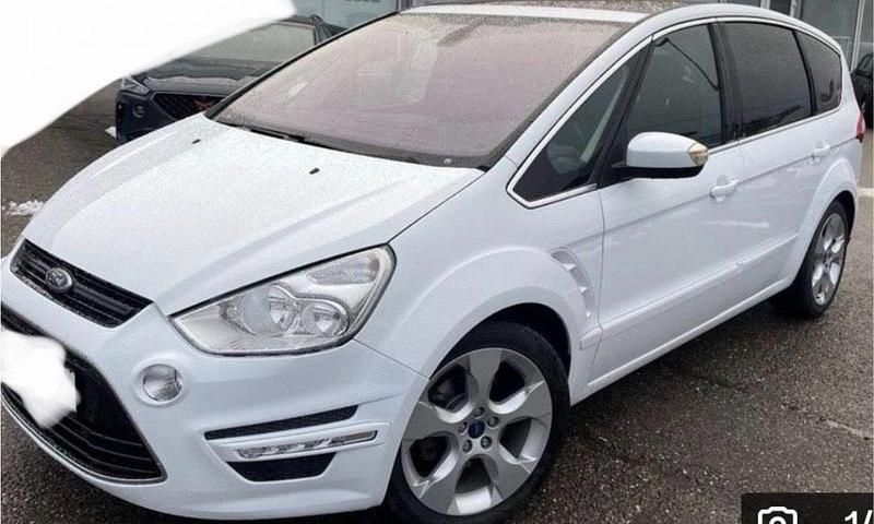 Second-hand Ford S-MAX S 140 CP (102 kW) 2012 Alb Monovolum