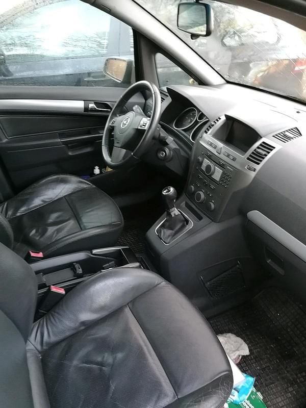 Gebraucht Opel Zafira 150 PS (110 kW) 2006 Grün Van / Kleinbus