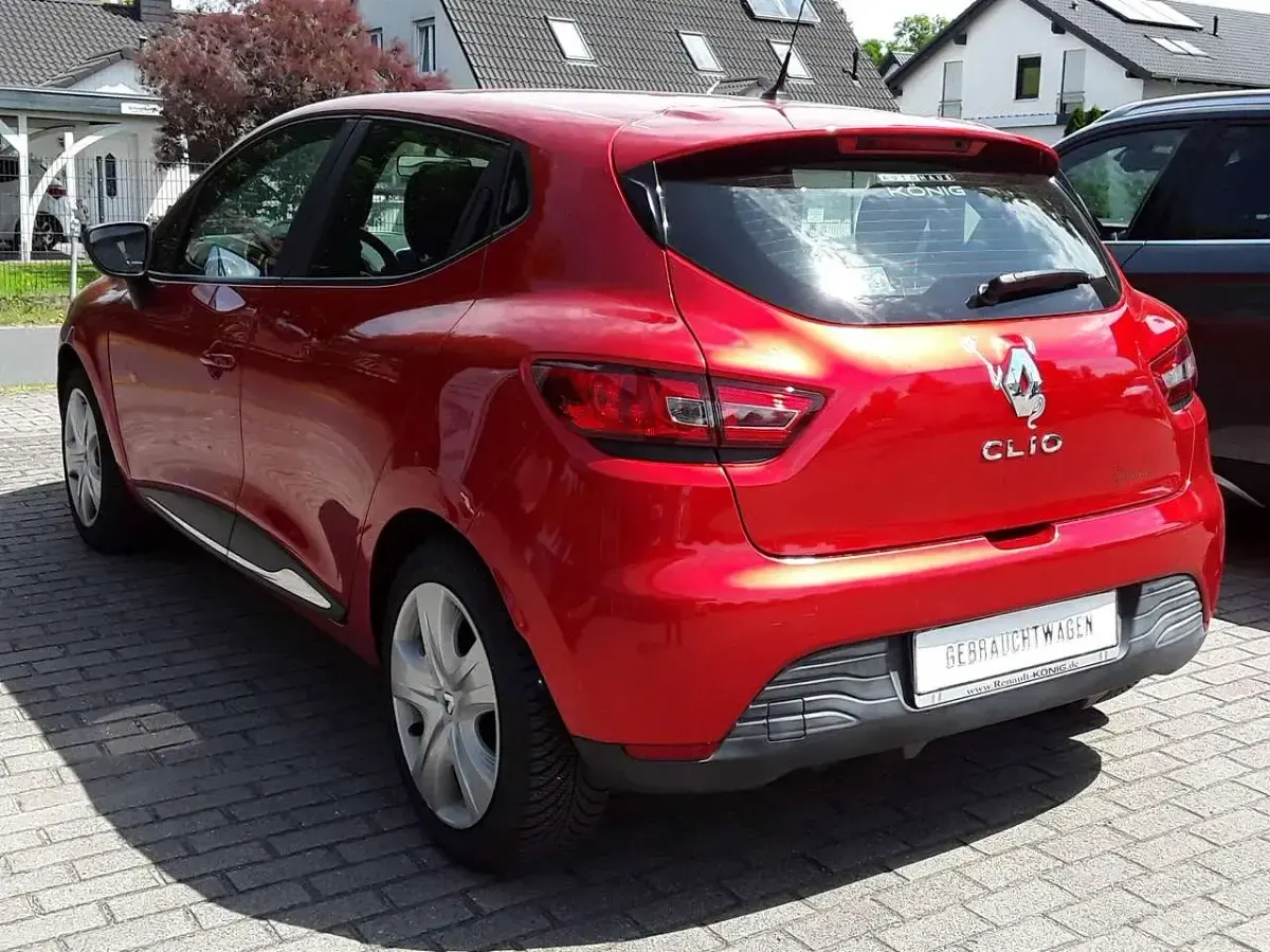 Gebraucht Renault Clio Dynamique 73 PS (53 kW) 2014 Feuerrot Kleinwagen