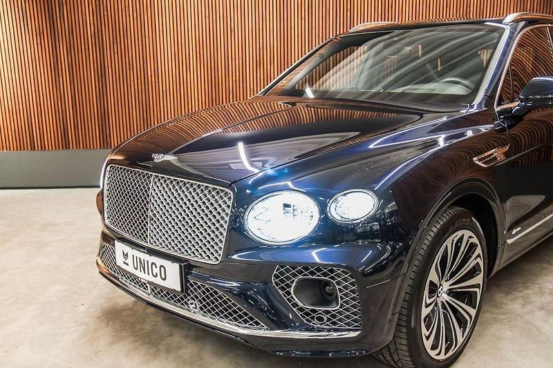 Gebraucht Bentley Bentayga 551 PS (405 kW) 2022 Blau SUV