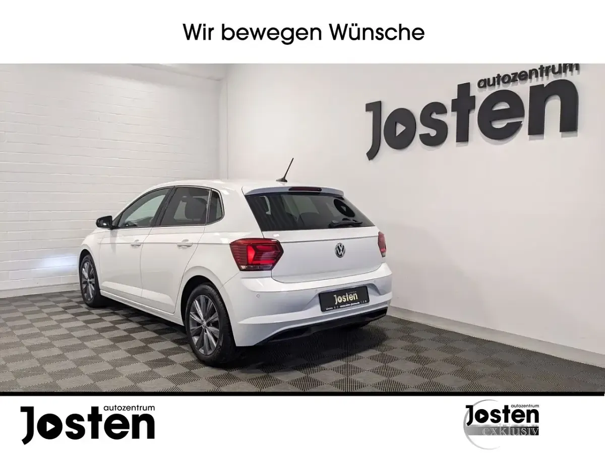 Gebraucht VW Polo Highline 95 PS (69 kW) 2018 Weiß Kleinwagen