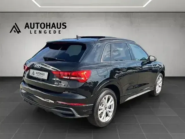 Gebraucht Audi Q3 S-Line 190 PS (139 kW) 2025 Schwarz SUV