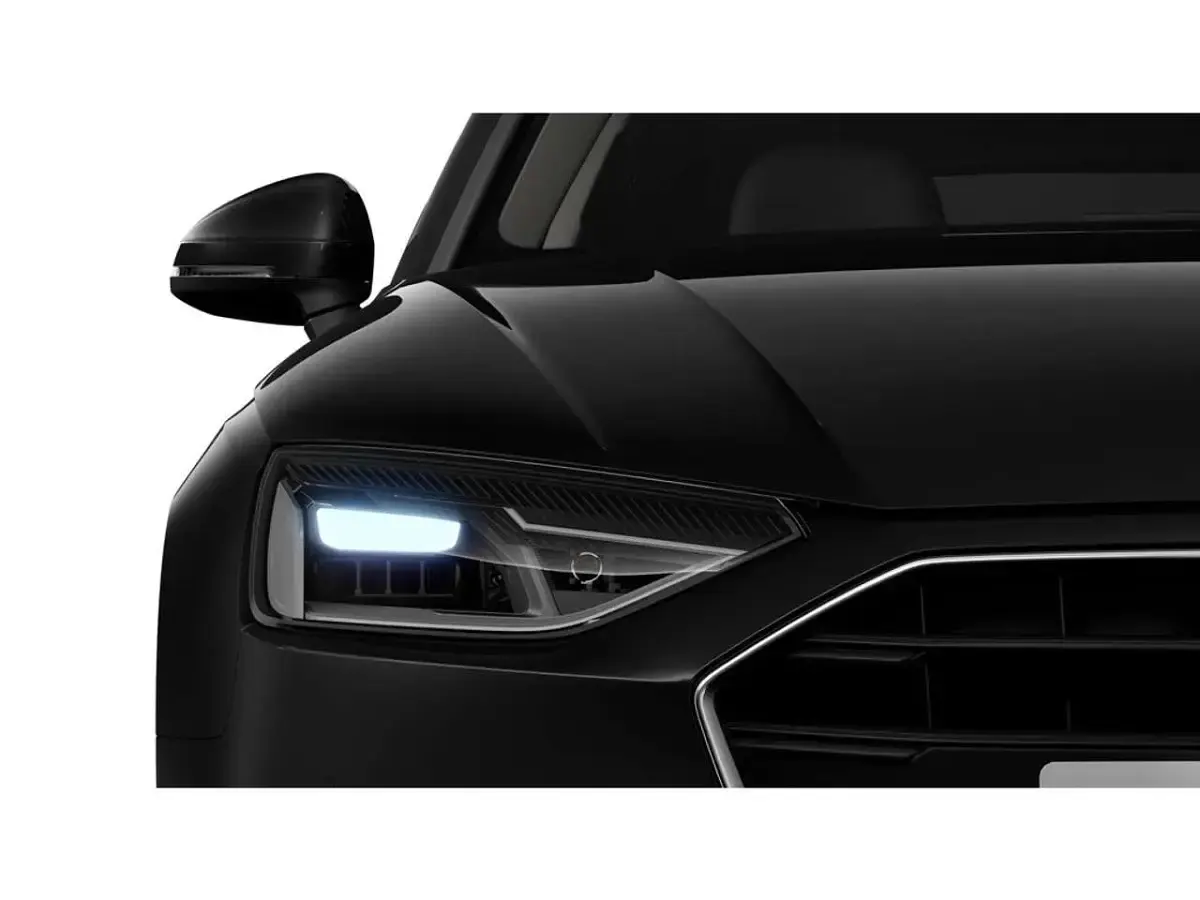 Gebraucht Audi A4 Business 150 PS (110 kW) 2022 Schwarz / mythosschwarz Kombi