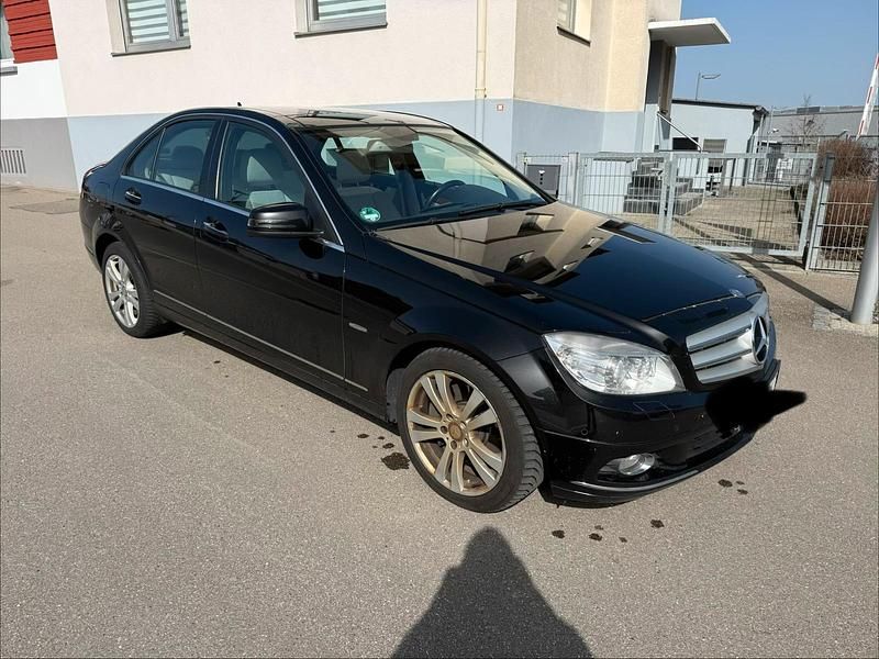 Gebraucht Mercedes C320 224 PS (164 kW) 2008 Schwarz Limousine