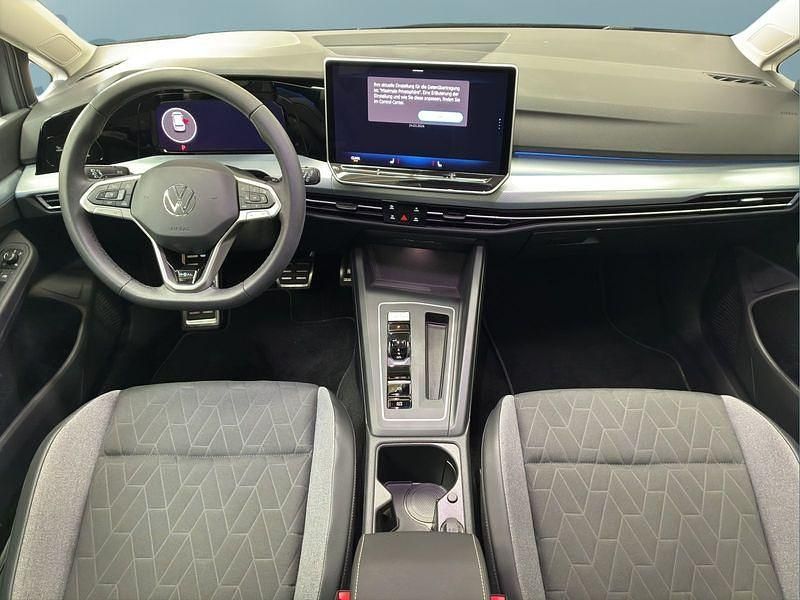 Gebraucht VW Golf VIII 116 PS (85 kW) 2025 Grau Kleinwagen