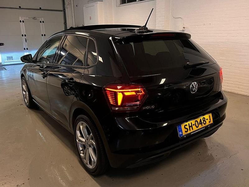 Gebraucht VW Polo 95 PS (69 kW) 2018 Schwarz Kleinwagen