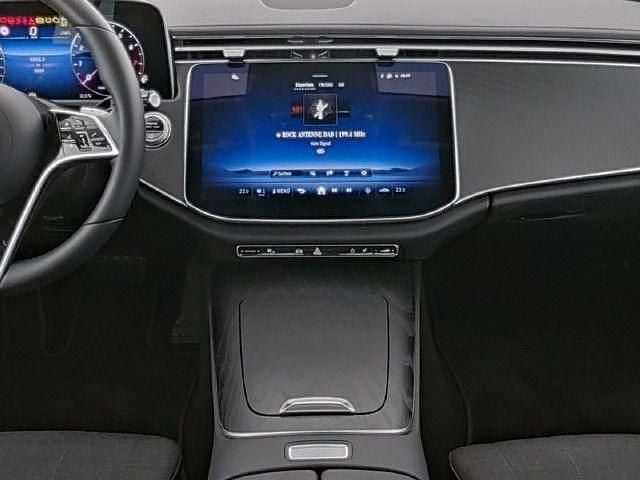 Gebraucht Mercedes E200 Avantgarde 204 PS (150 kW) 2024