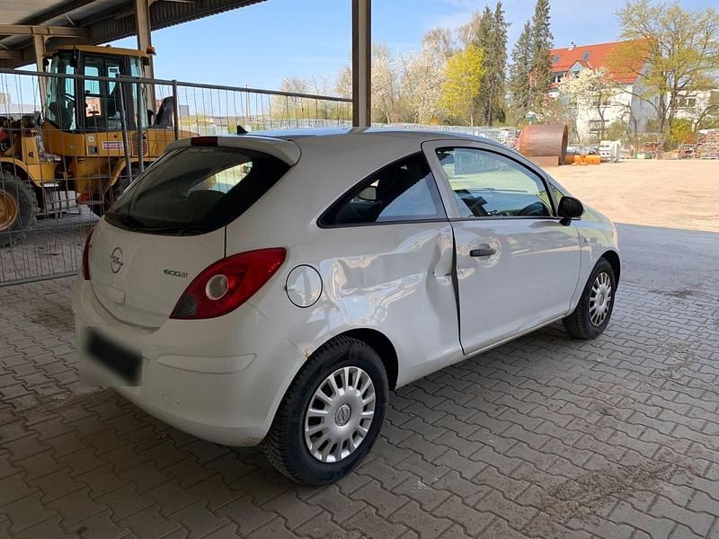 Gebraucht Opel Corsa 60 PS (44 kW) 2009 Weiß Kleinwagen