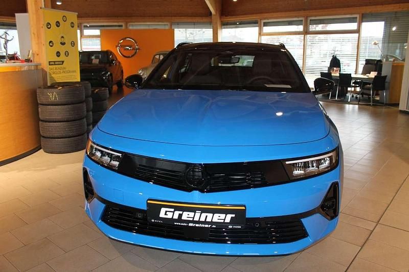 Gebraucht Opel Astra 131 PS (96 kW) 2026 Athletik blau (metallic) Kombi