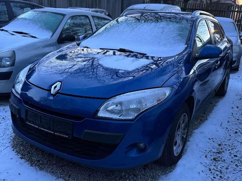 Gebraucht Renault Mégane GrandTour Expression 90 PS (66 kW) 2011 Blau Kombi