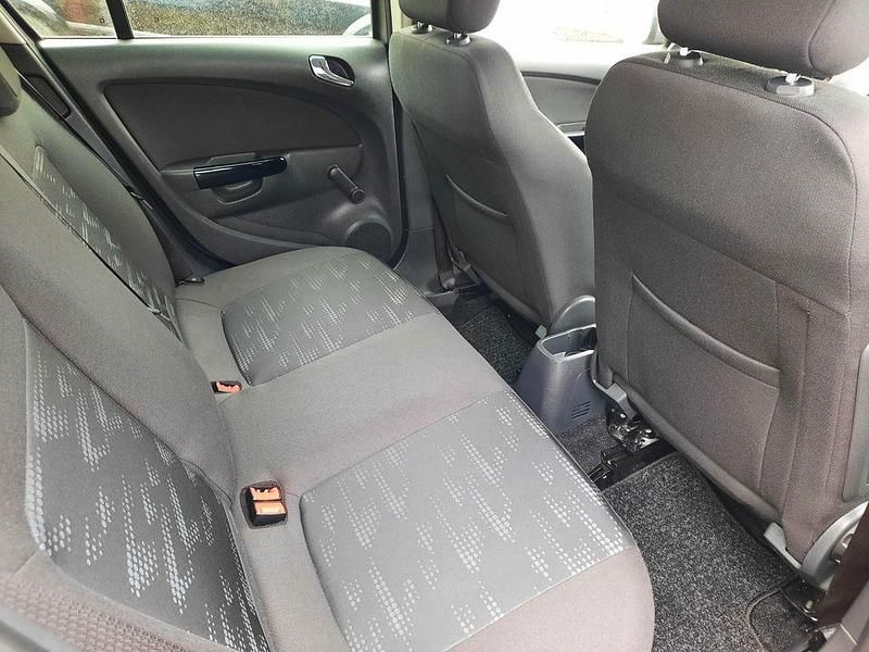 Gebraucht Opel Corsa Satellite 87 PS (63 kW) 2011 Braun Limousine