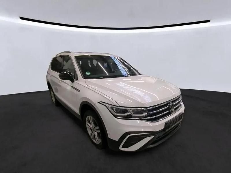 Gebraucht VW Tiguan Allspace Move 140 PS (102 kW) 2024 Weiß SUV