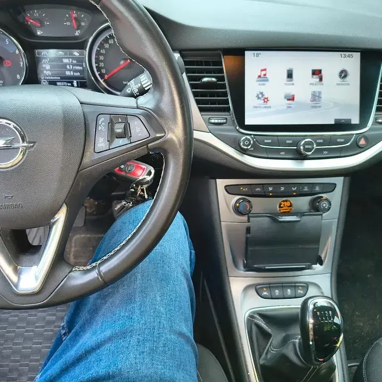 Gebraucht Opel Astra Active 125 PS (91 kW) 2018 Rot Kombi