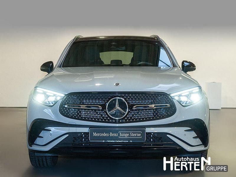 Gebraucht Mercedes GLC450 Night 367 PS (269 kW) 2024 Grau SUV