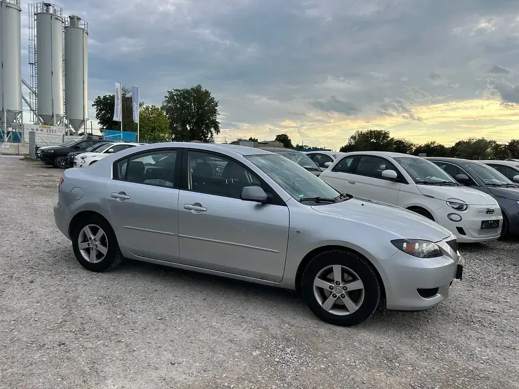 Gebraucht Mazda 3 Comfort 105 PS (77 kW) 2005 Silber Limousine