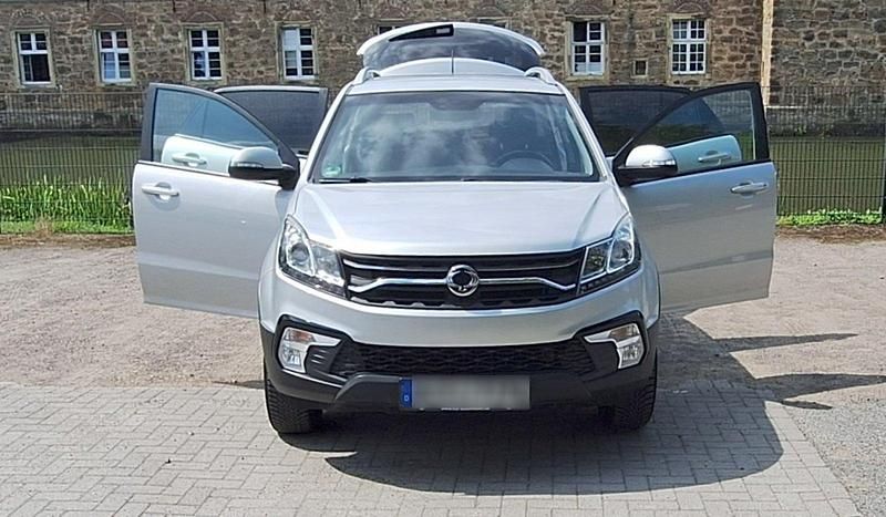 Andere farben Gebraucht 2017 Ssangyong Korando SUV | 9.200 € (Etwas zu teuer) - Bild 1/4