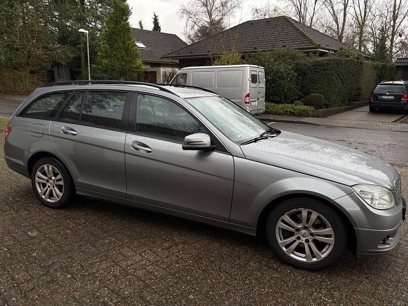 Gebraucht Mercedes C220 170 PS (125 kW) 2008 Grau Kombi