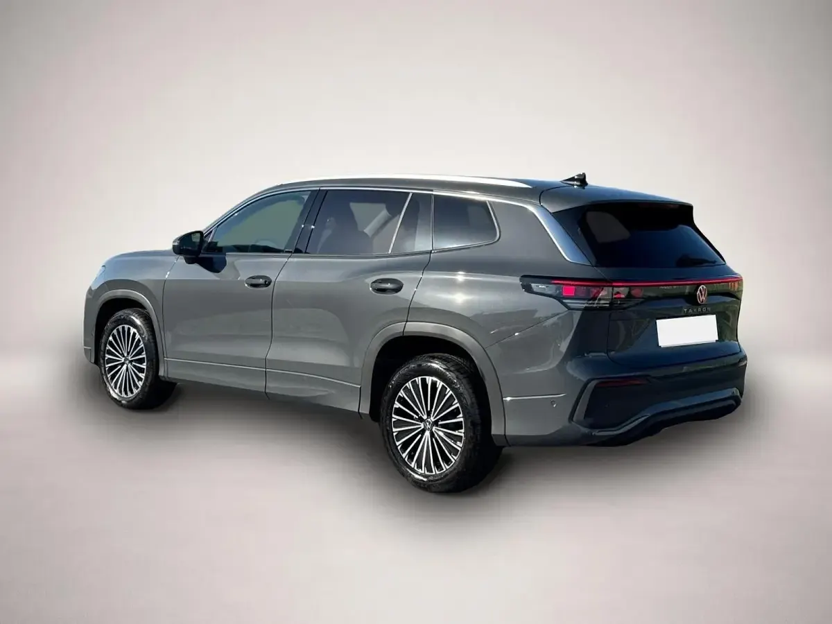 Gebraucht VW Tayron Life 150 PS (110 kW) 2025 Manufacturer SUV