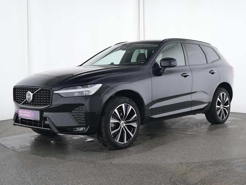Gebraucht Volvo XC60 Ultimate 250 PS (183 kW) 2022 Onyx black SUV