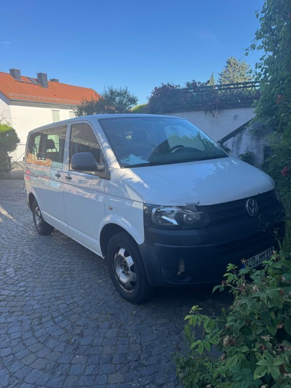 Weiß Gebraucht 2014 VW T5 Van | 7.500 € (Guter Preis) - Bild 1/4