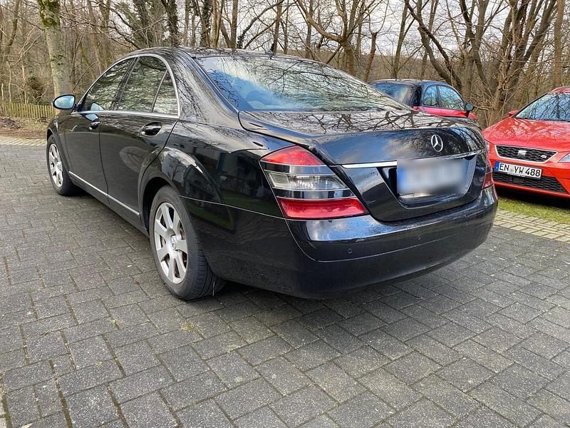 Gebraucht Mercedes S320 235 PS (172 kW) 2006 Schwarz Limousine