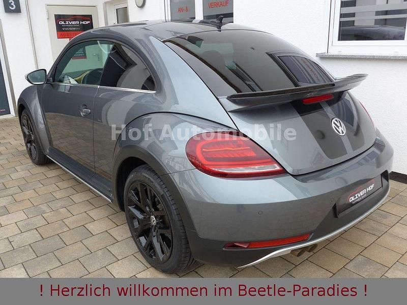 Gebraucht VW Beetle Dune 150 PS (110 kW) 2017 Platinum grey metallic Kleinwagen