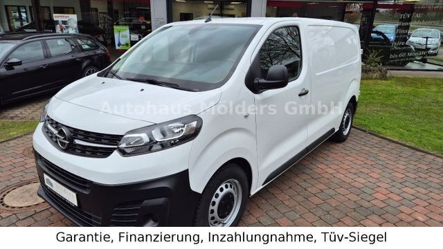 Weiß Gebraucht 2022 Opel Vivaro Edition Van | 22.950 € (Etwas zu teuer) - Bild 1/4