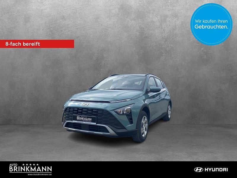 Grün Gebraucht 2023 Hyundai Bayon Pure SUV | 16.440 € (Superpreis) - Bild 1/4