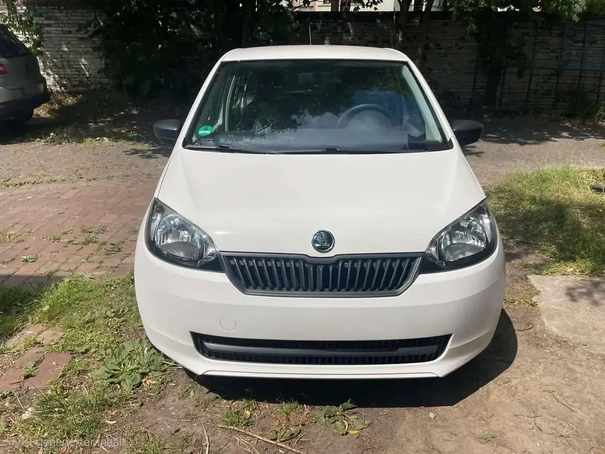 Gebraucht Skoda Citigo Active 60 PS (44 kW) 2015 Weiß Kleinwagen