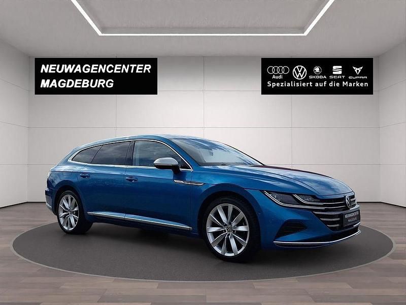 Gebraucht VW Arteon Elegance 218 PS (160 kW) 2022 Eisvogelblau metallic Kombi