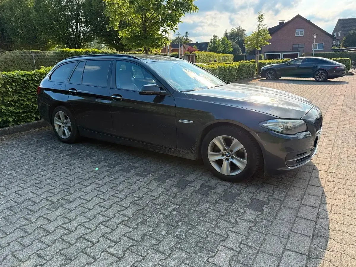 Second-hand BMW 520 190 CP (139 kW) 2016 Negru Break