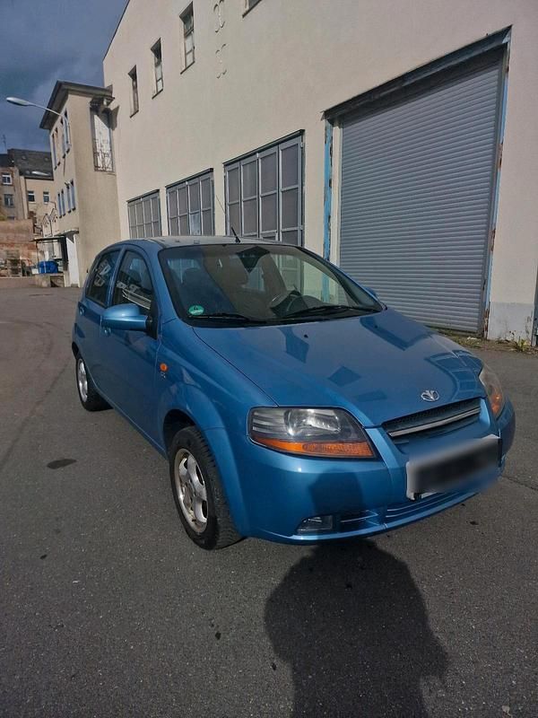 Blau Gebraucht 2006 Chevrolet Kalos Kleinwagen | 1.900 € - Bild 1/4