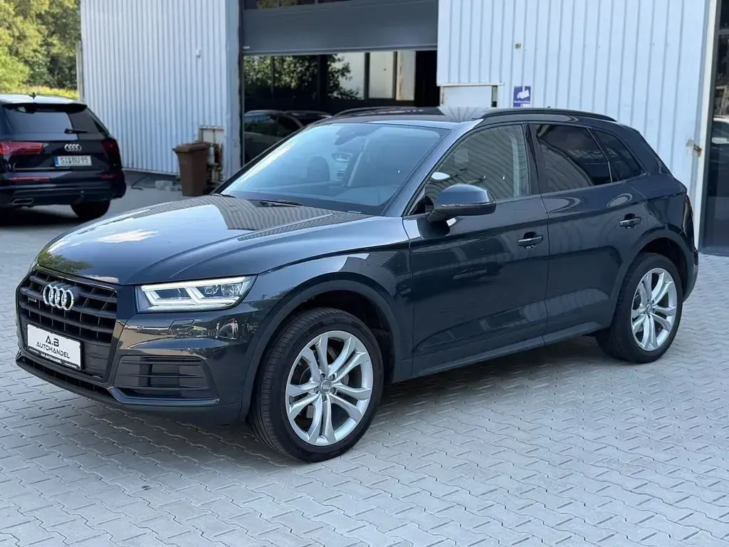 Gebraucht Audi Q5 Sport 190 PS (139 kW) 2018 Grau SUV