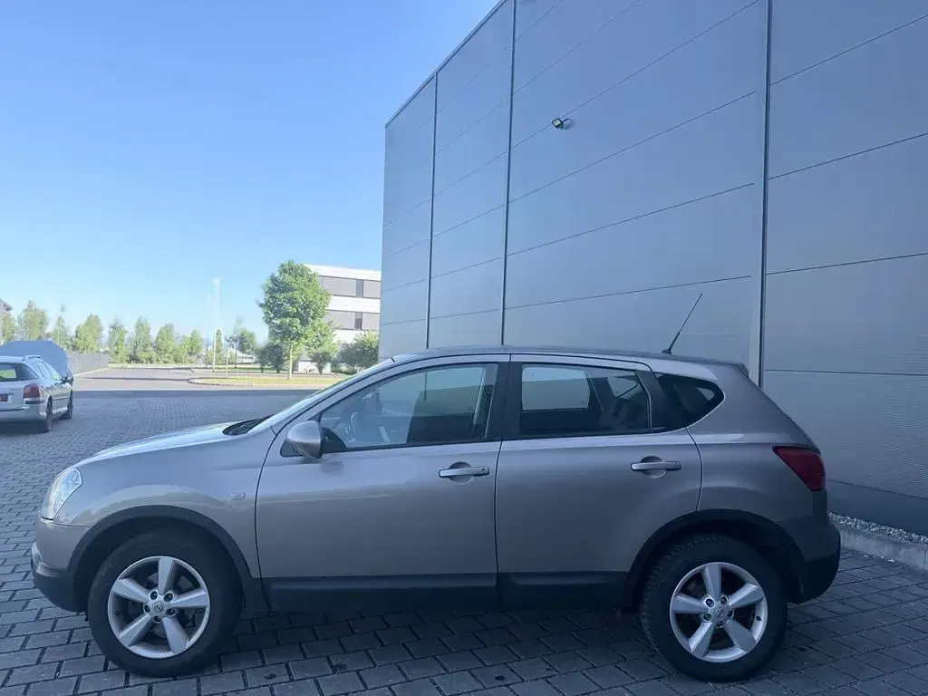 Gebraucht Nissan Qashqai Acenta 150 PS (110 kW) 2008 Grau SUV