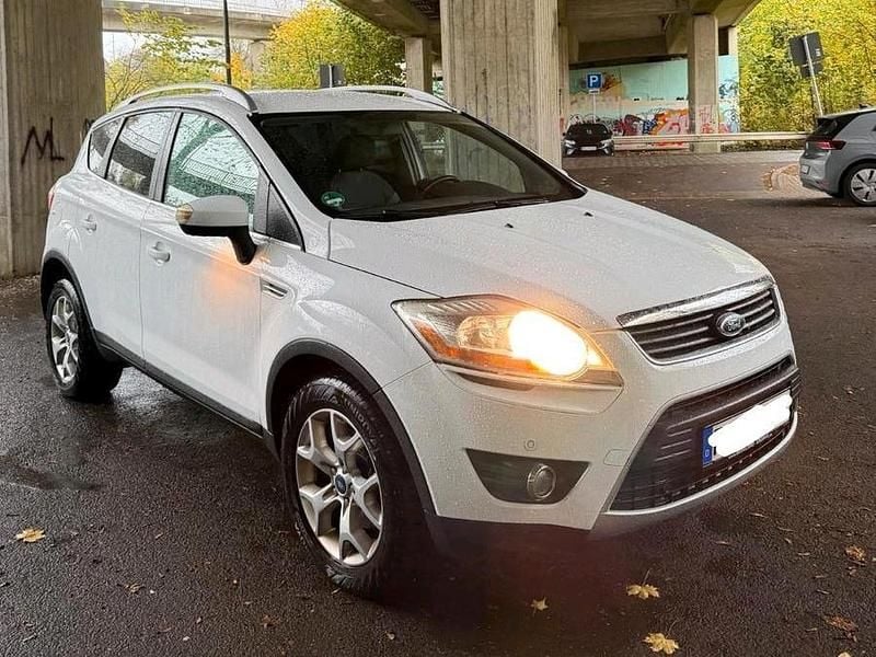 Weiß Gebraucht 2011 Ford Kuga SUV | 4.700 € (Fairer Preis) - Bild 1/4